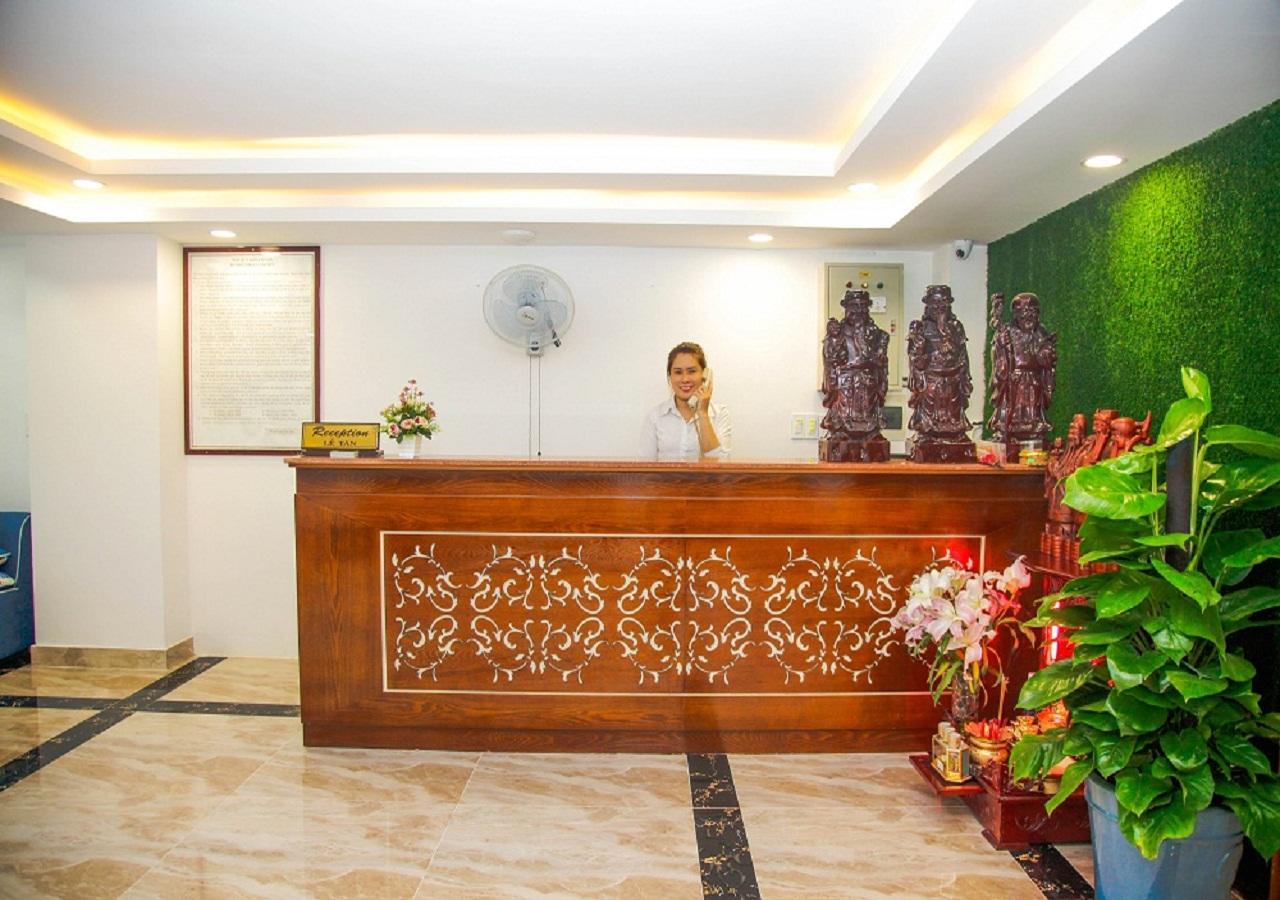 Bin Star Hotel Дананг Екстериор снимка