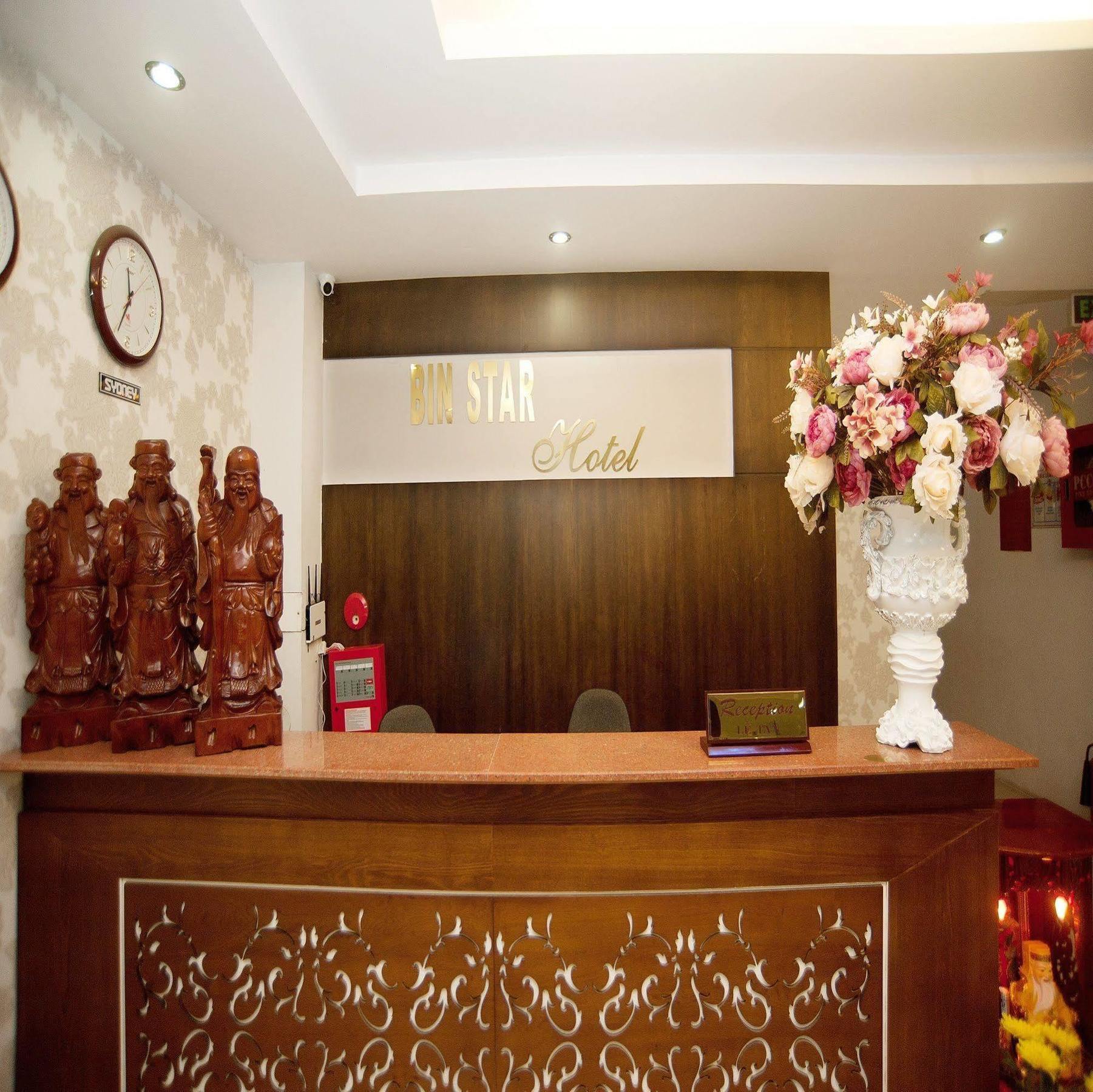 Bin Star Hotel Дананг Екстериор снимка