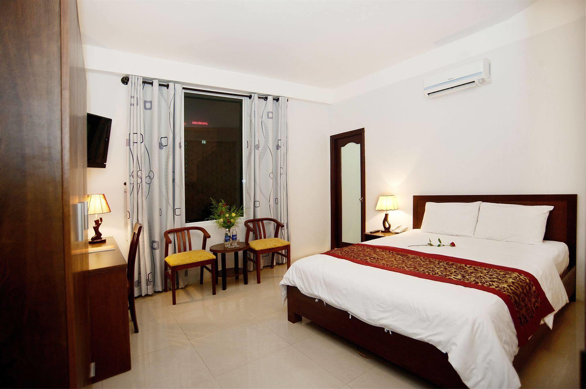 Bin Star Hotel Дананг Екстериор снимка