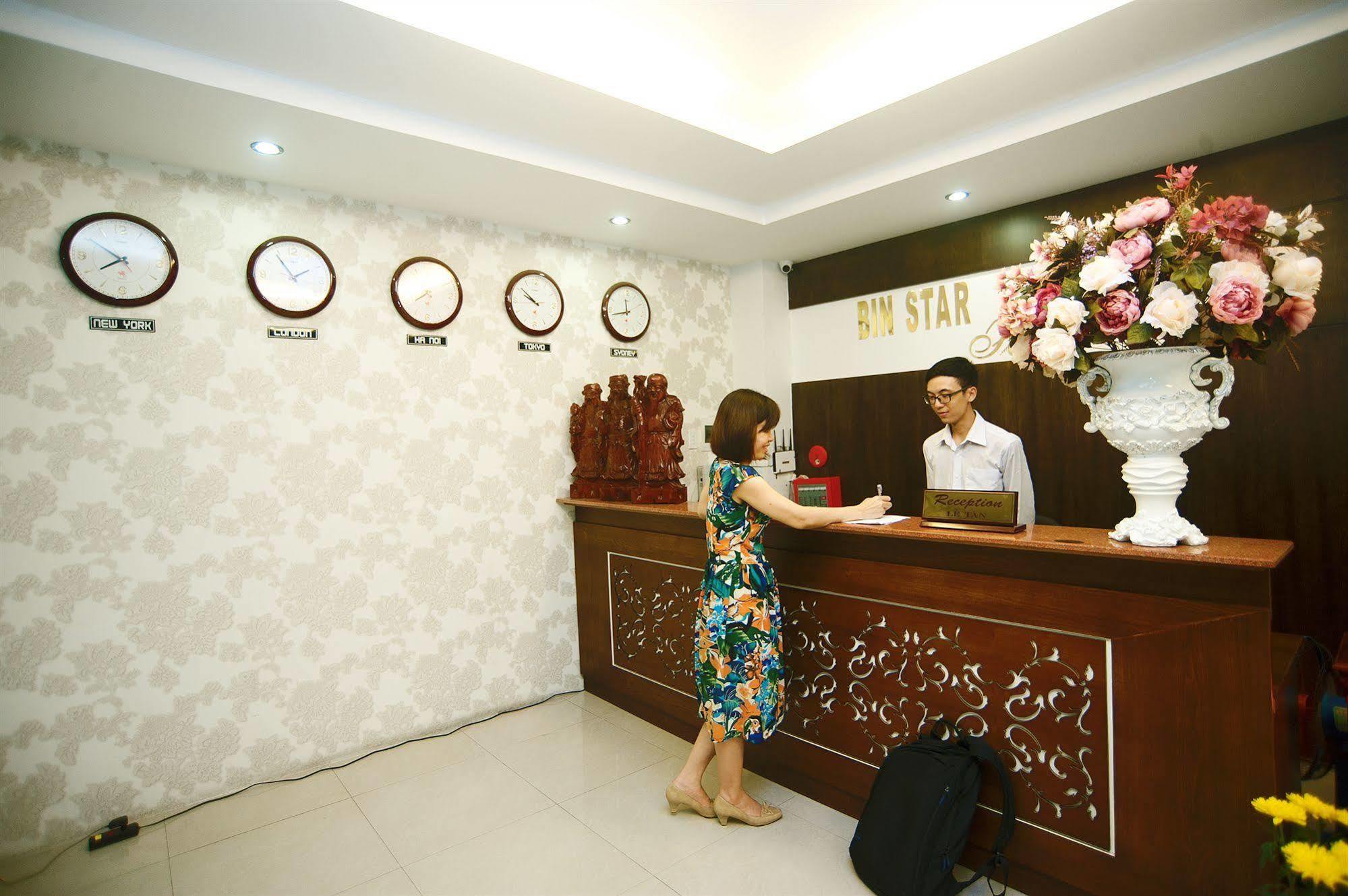 Bin Star Hotel Дананг Екстериор снимка