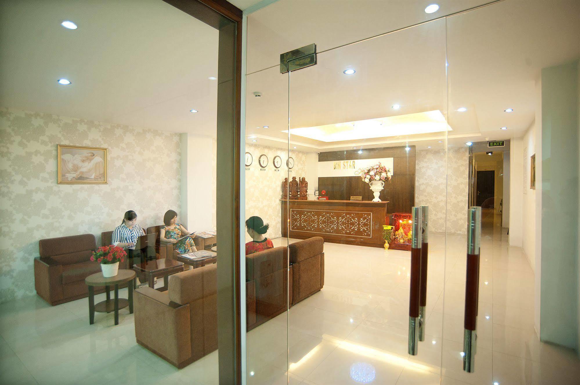 Bin Star Hotel Дананг Екстериор снимка